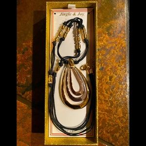 Necklace Gold and black